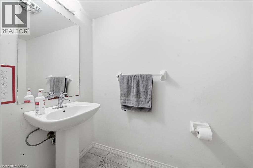 32 Cole Crescent, Brantford, Ontario  N3T 0P4 - Photo 6 - 40853076