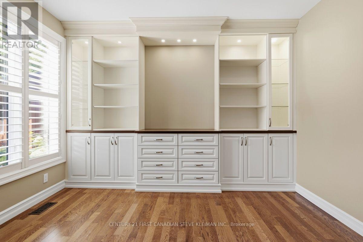 128 Salisbury Drive, Middlesex Centre, Ontario  N0M 1P0 - Photo 6 - X13648600