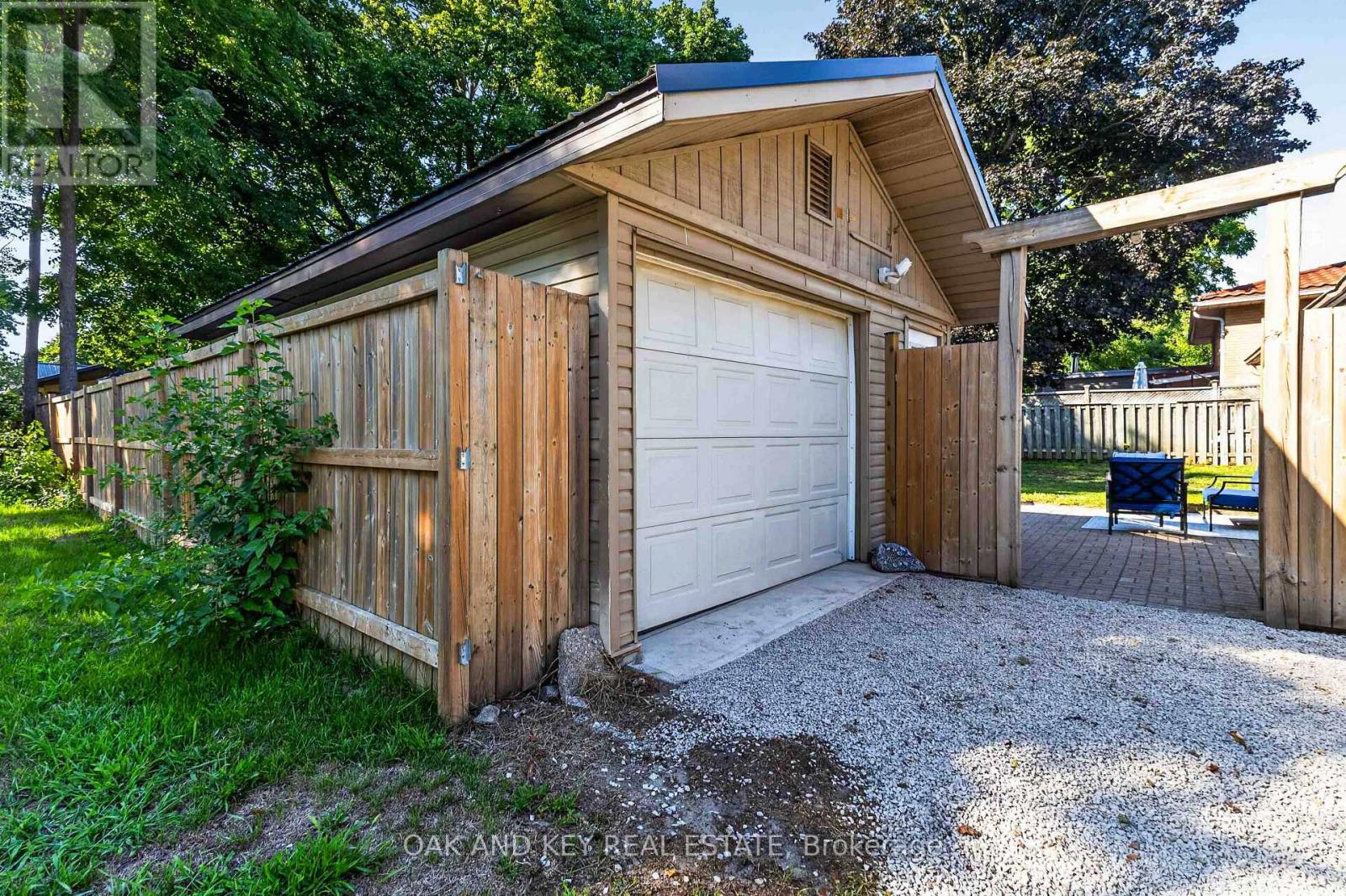 125 Keefer Street, Strathroy-Caradoc, Ontario  N7G 1E1 - Photo 28 - X13648602