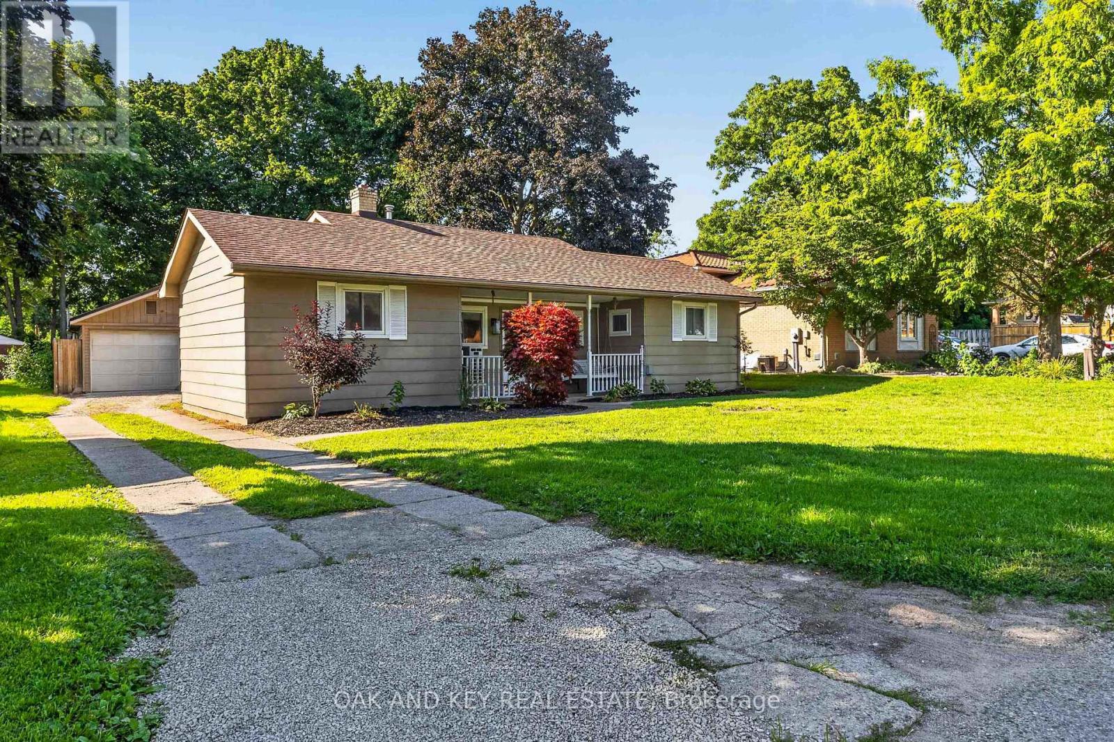 125 Keefer Street, Strathroy-Caradoc, Ontario  N7G 1E1 - Photo 6 - X13648602