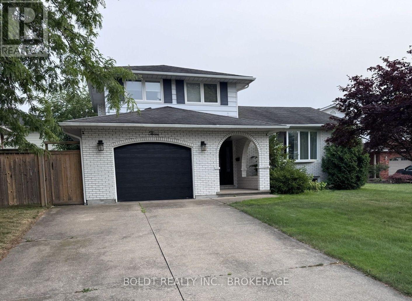3 WENDOVER PLACE, St. Catharines, Ontario