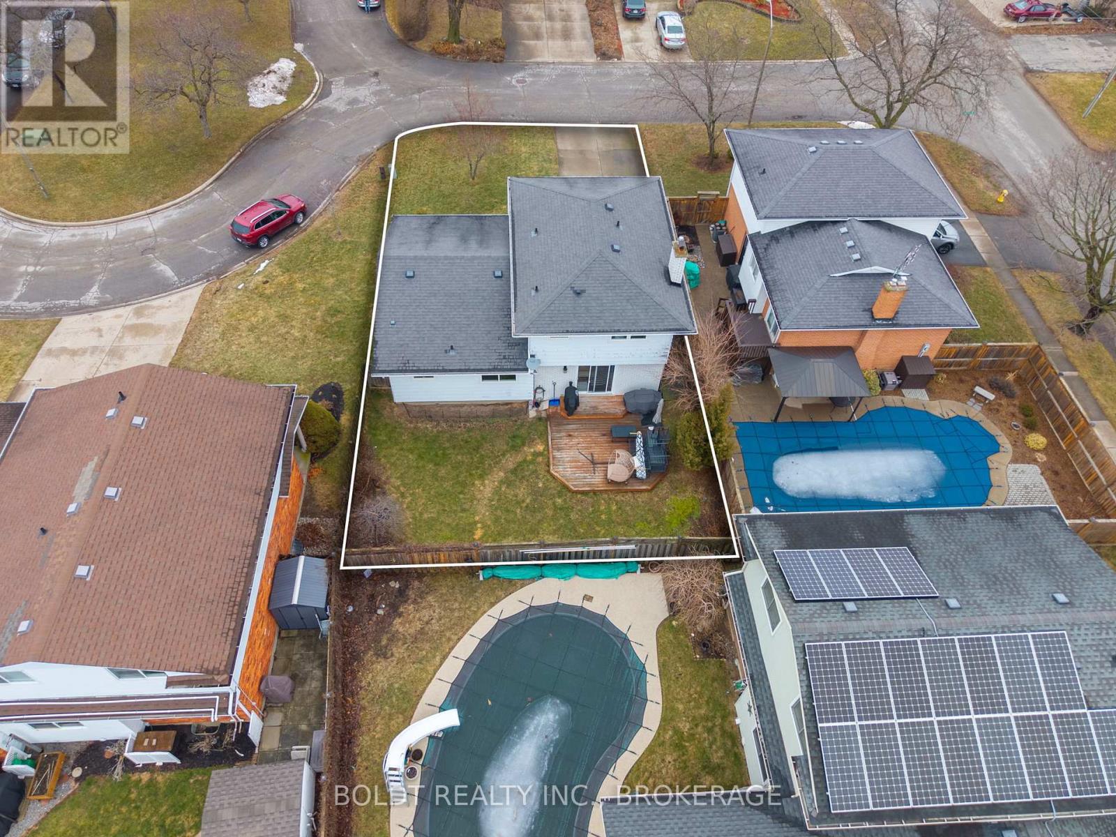 3 Wendover Place, St. Catharines, Ontario L2N 6T9 - Photo 36 - X13648594