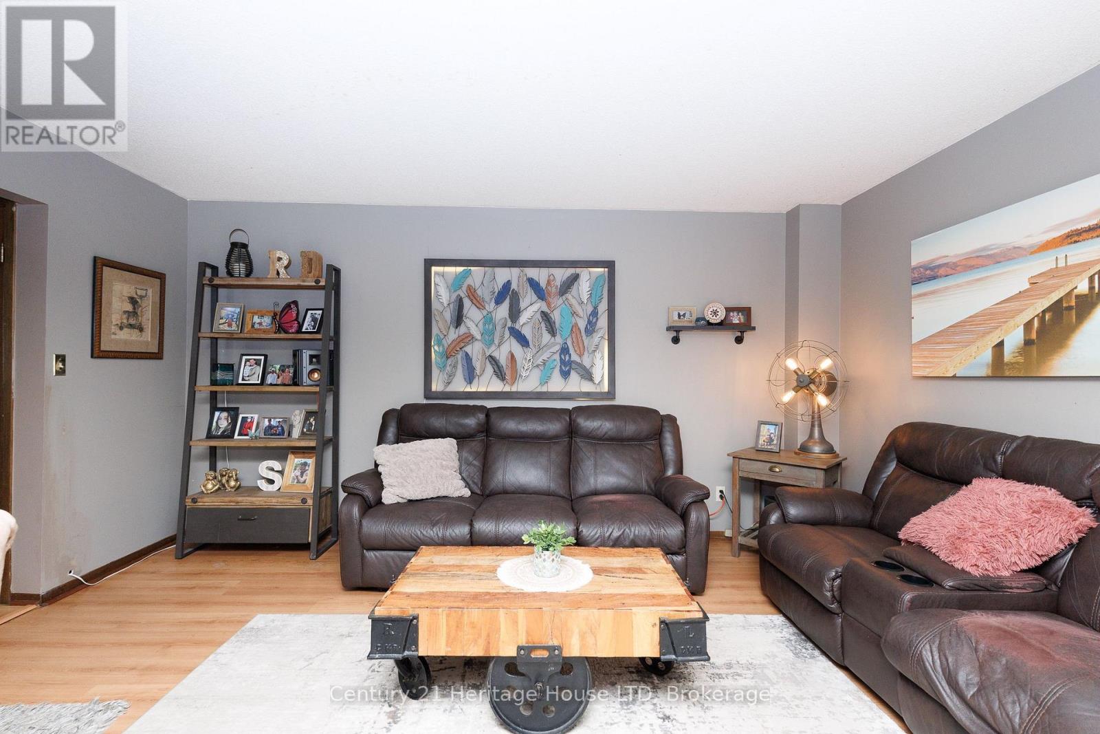 6477 Malibu Drive, Niagara Falls, Ontario  L2H 2W4 - Photo 6 - X13648620