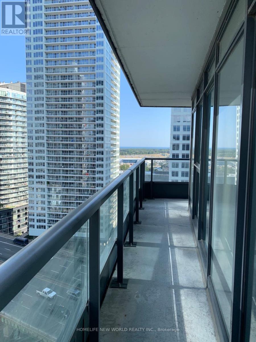 2010 - 80 Queens Wharf Road, Toronto, Ontario  M5V 0J3 - Photo 4 - C13648564