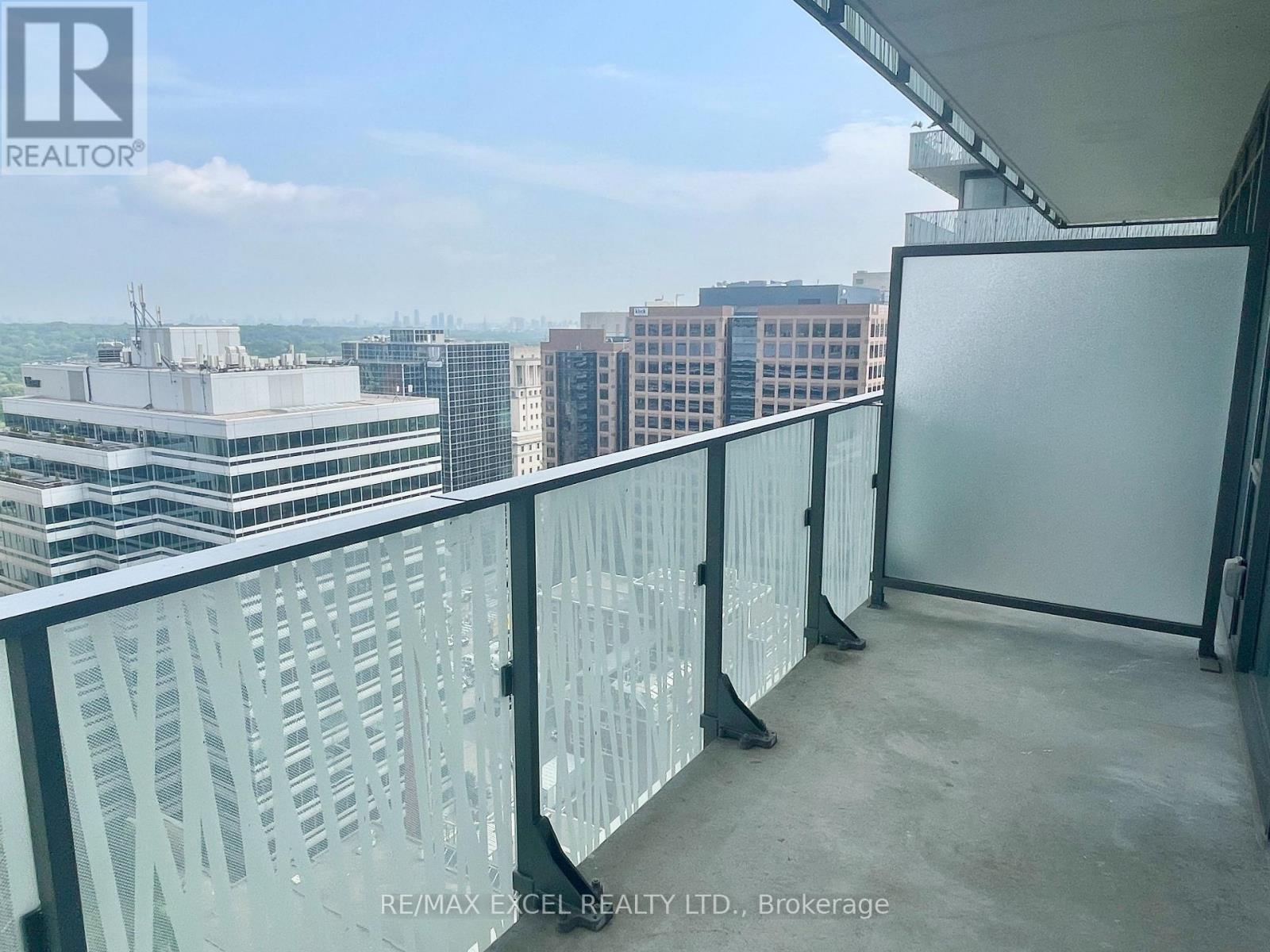 2208 - 42 Charles Street E, Toronto, Ontario  M4Y 0B7 - Photo 10 - C13648634