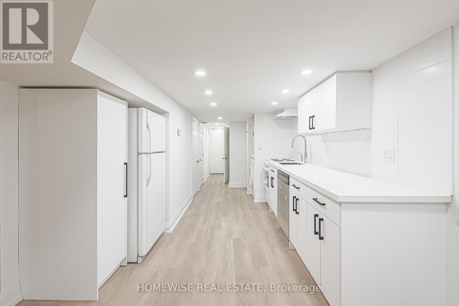 Lower - 81 Shields Avenue, Toronto, Ontario  M5N 2K3 - Photo 5 - C13648640