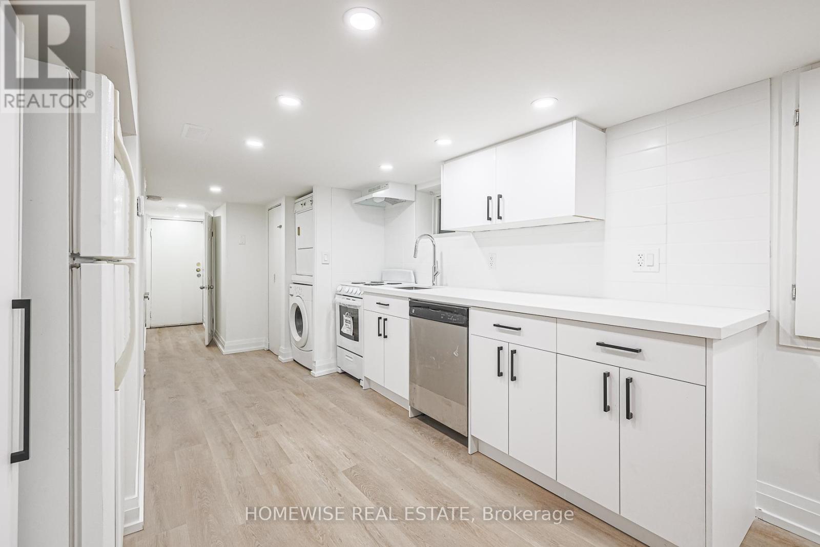 Lower - 81 Shields Avenue, Toronto, Ontario  M5N 2K3 - Photo 6 - C13648640