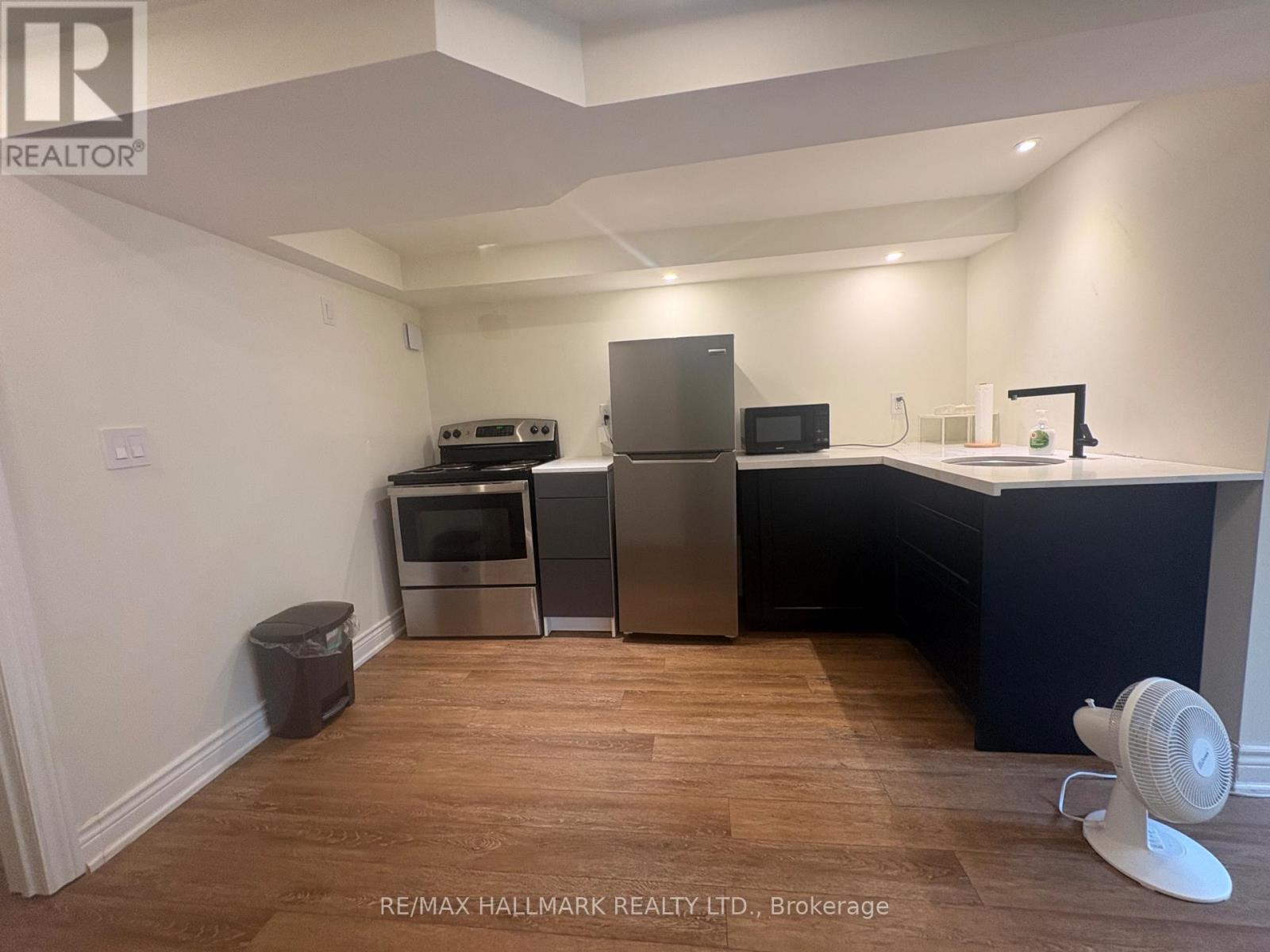 6 Margate Crescent, Toronto, Ontario  M1N 1L5 - Photo 12 - E13648614