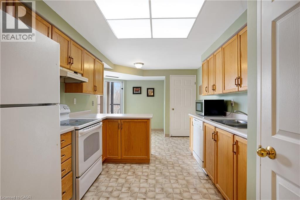 265 Westcourt Place Unit# 608, Waterloo, Ontario  N2L 6E4 - Photo 13 - 40806331