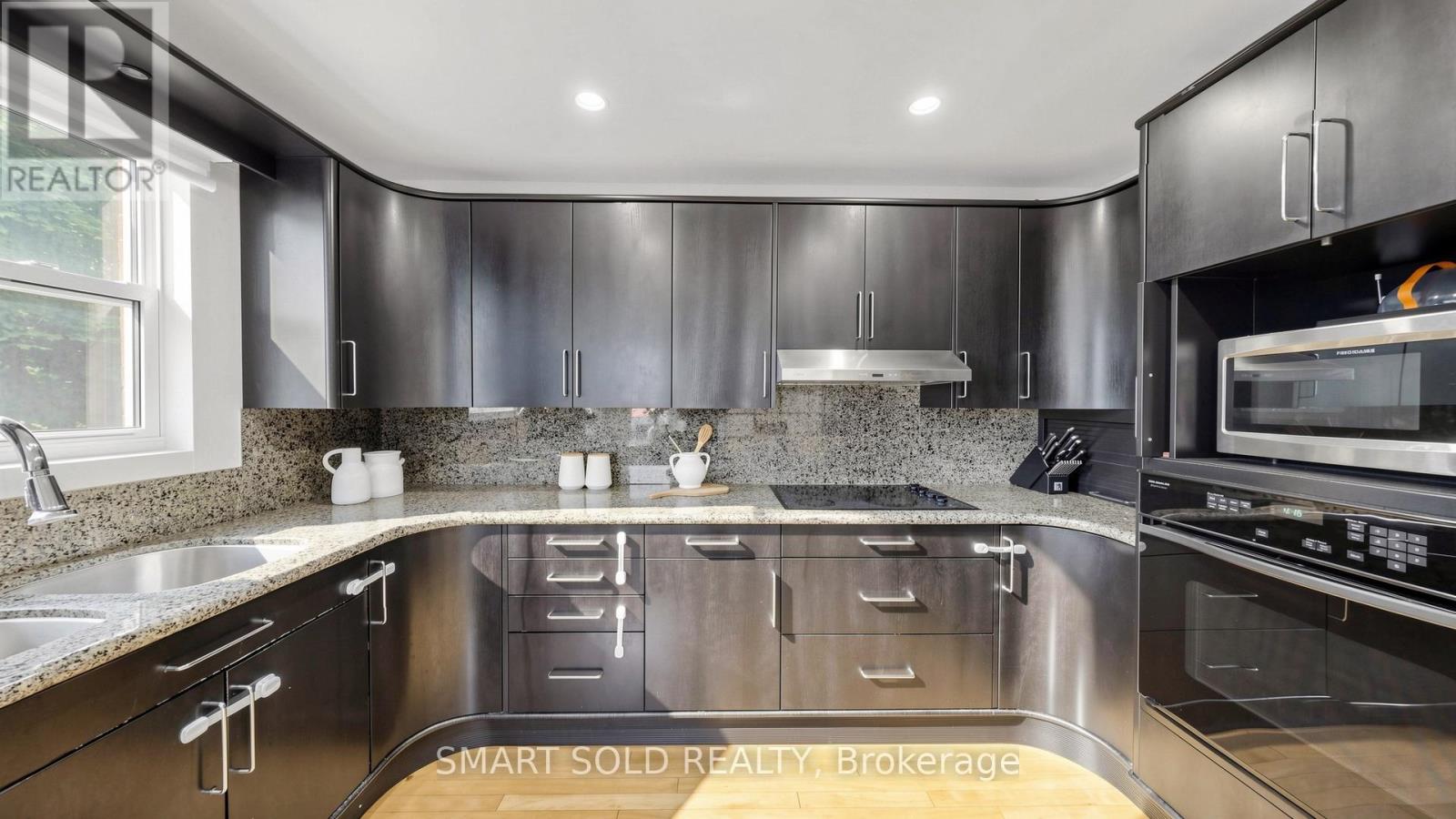 156 Brammar Street, Newmarket, Ontario  L3Y 7T3 - Photo 16 - N13648646