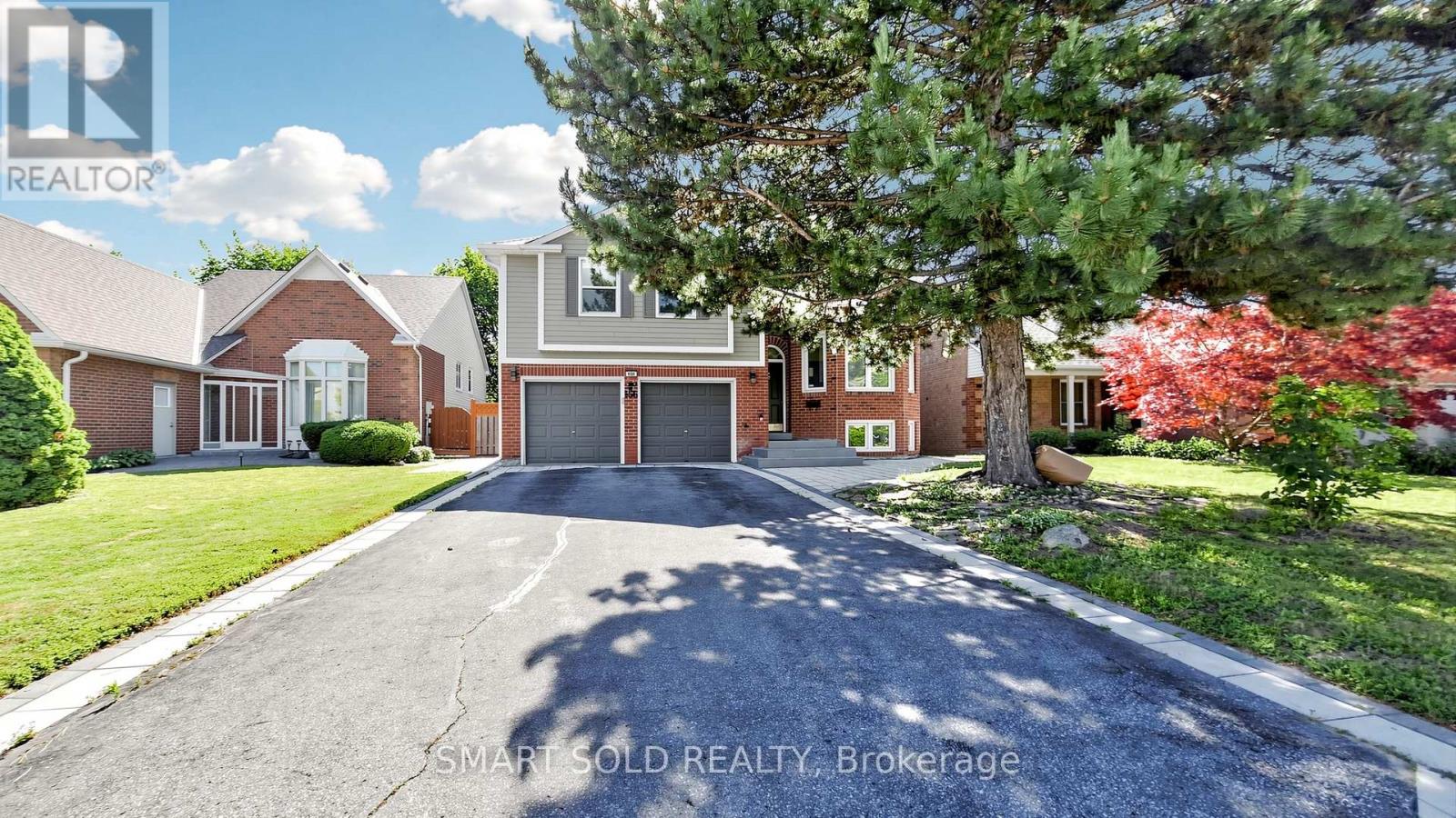 156 Brammar Street, Newmarket, Ontario  L3Y 7T3 - Photo 2 - N13648646