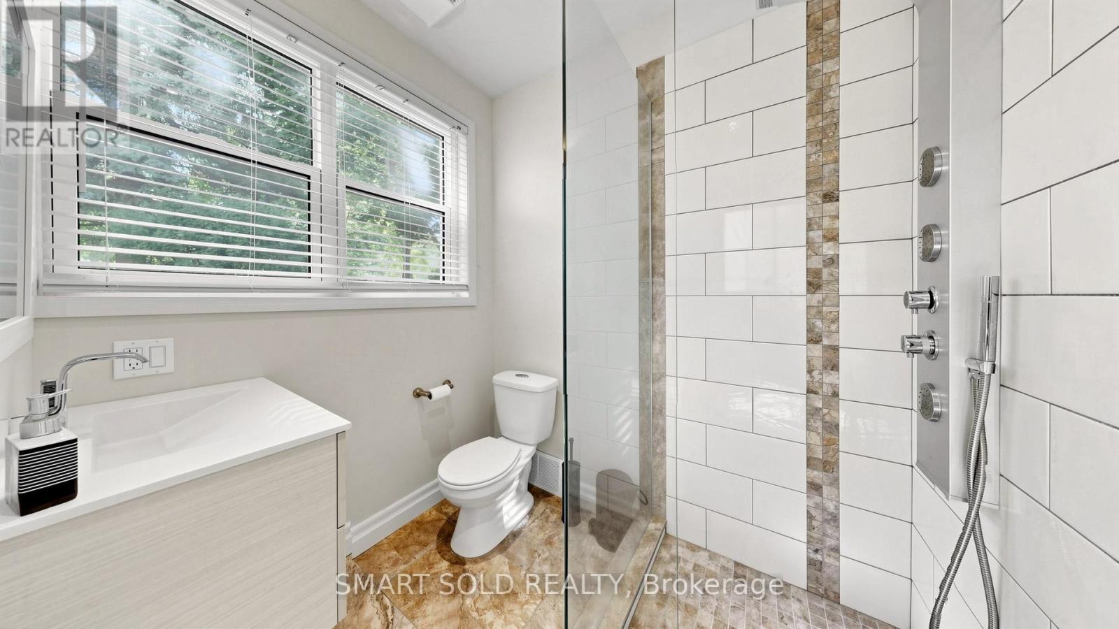 156 Brammar Street, Newmarket, Ontario  L3Y 7T3 - Photo 36 - N13648646