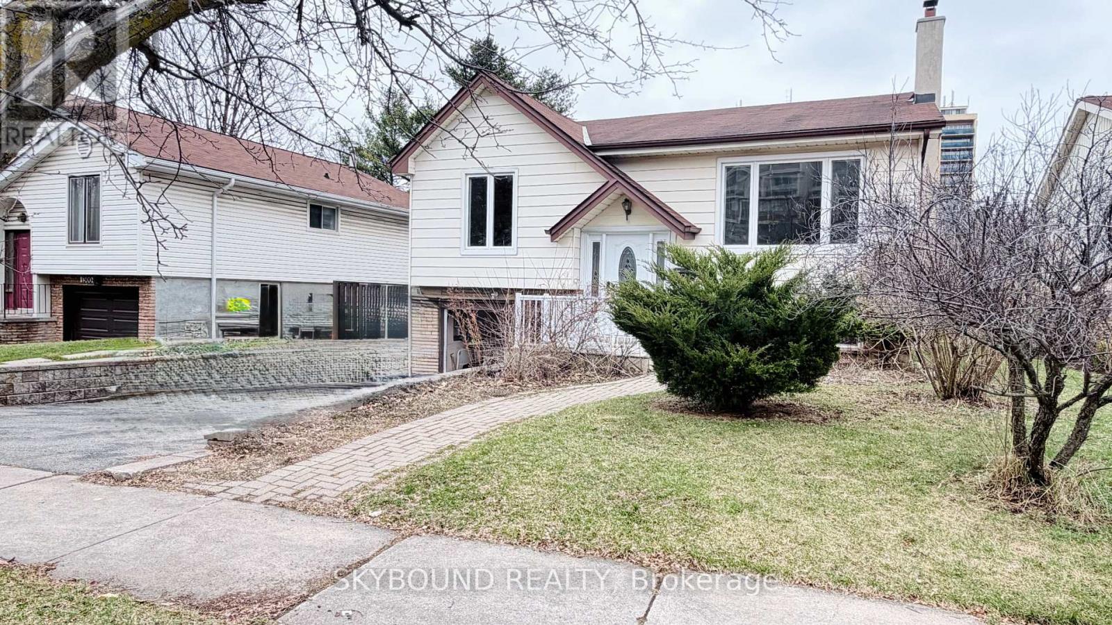 1298 FOREST HILL, Oakville, Ontario