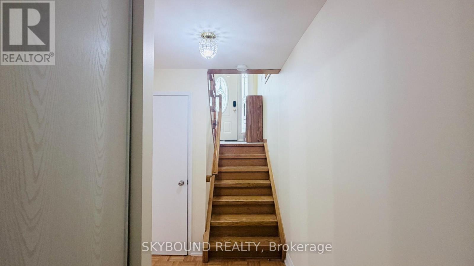 1298 Forest Hill, Oakville, Ontario  L6H 2S4 - Photo 14 - W13648606
