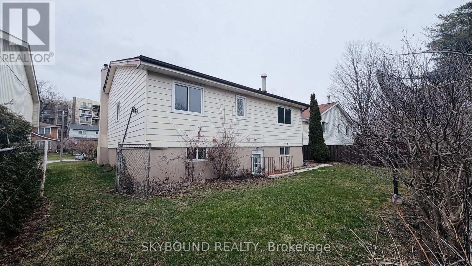 1298 Forest Hill, Oakville, Ontario  L6H 2S4 - Photo 19 - W13648606