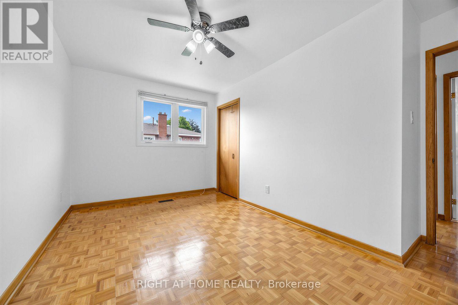 3126 Mccarthy Court, Mississauga, Ontario  L4Y 3Z5 - Photo 23 - W13648660