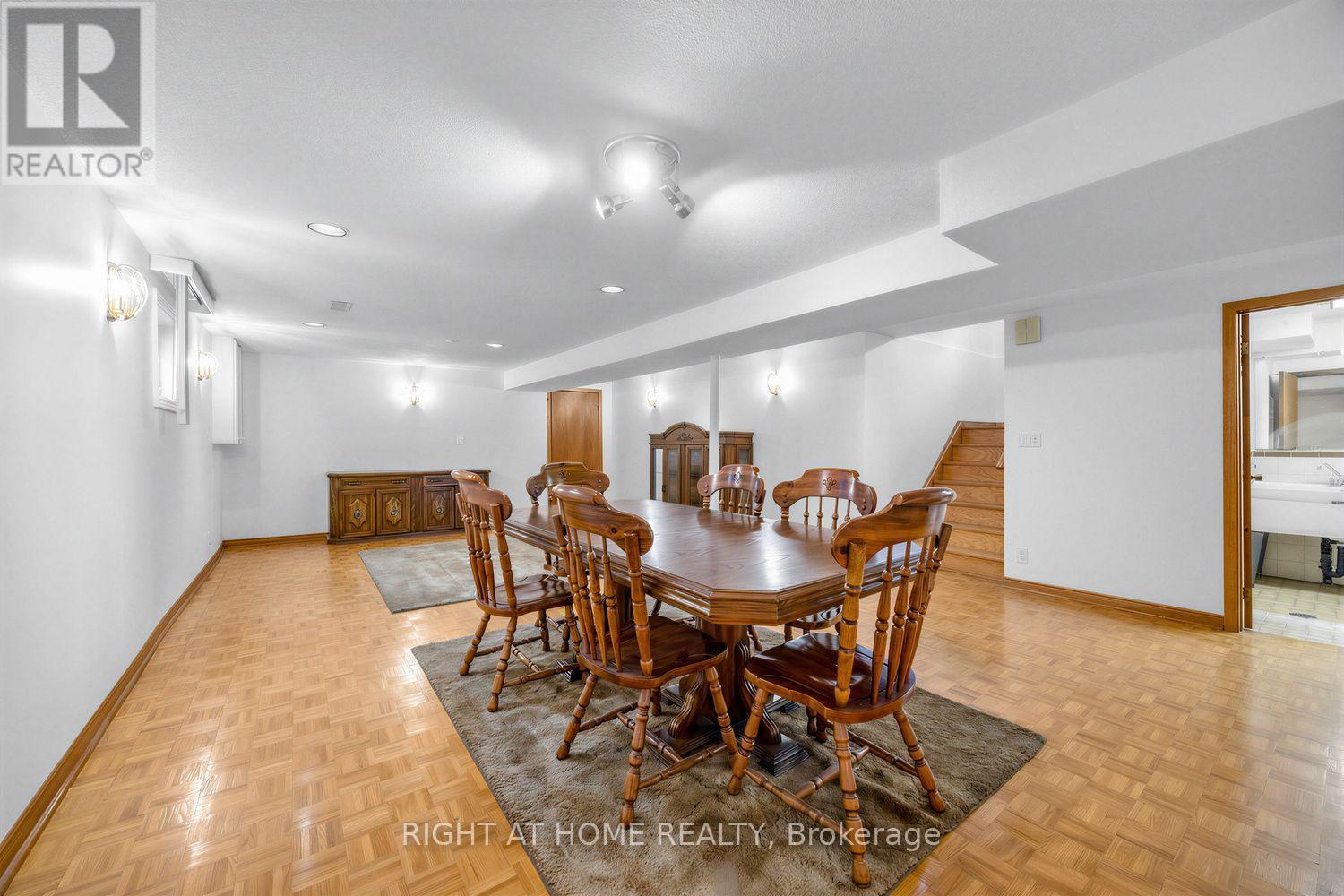 3126 Mccarthy Court, Mississauga, Ontario  L4Y 3Z5 - Photo 26 - W13648660