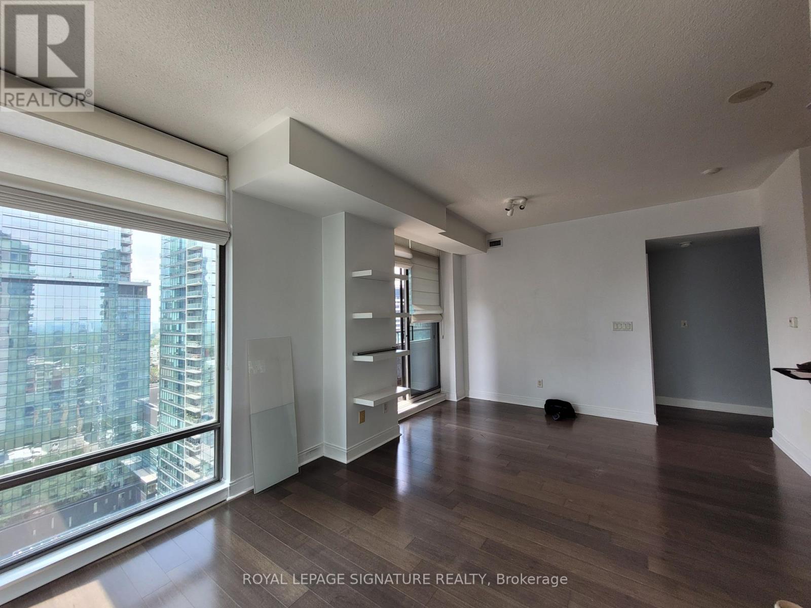 2205 - 18 Yorkville Avenue, Toronto, Ontario  M4W 3Y8 - Photo 6 - C13648680