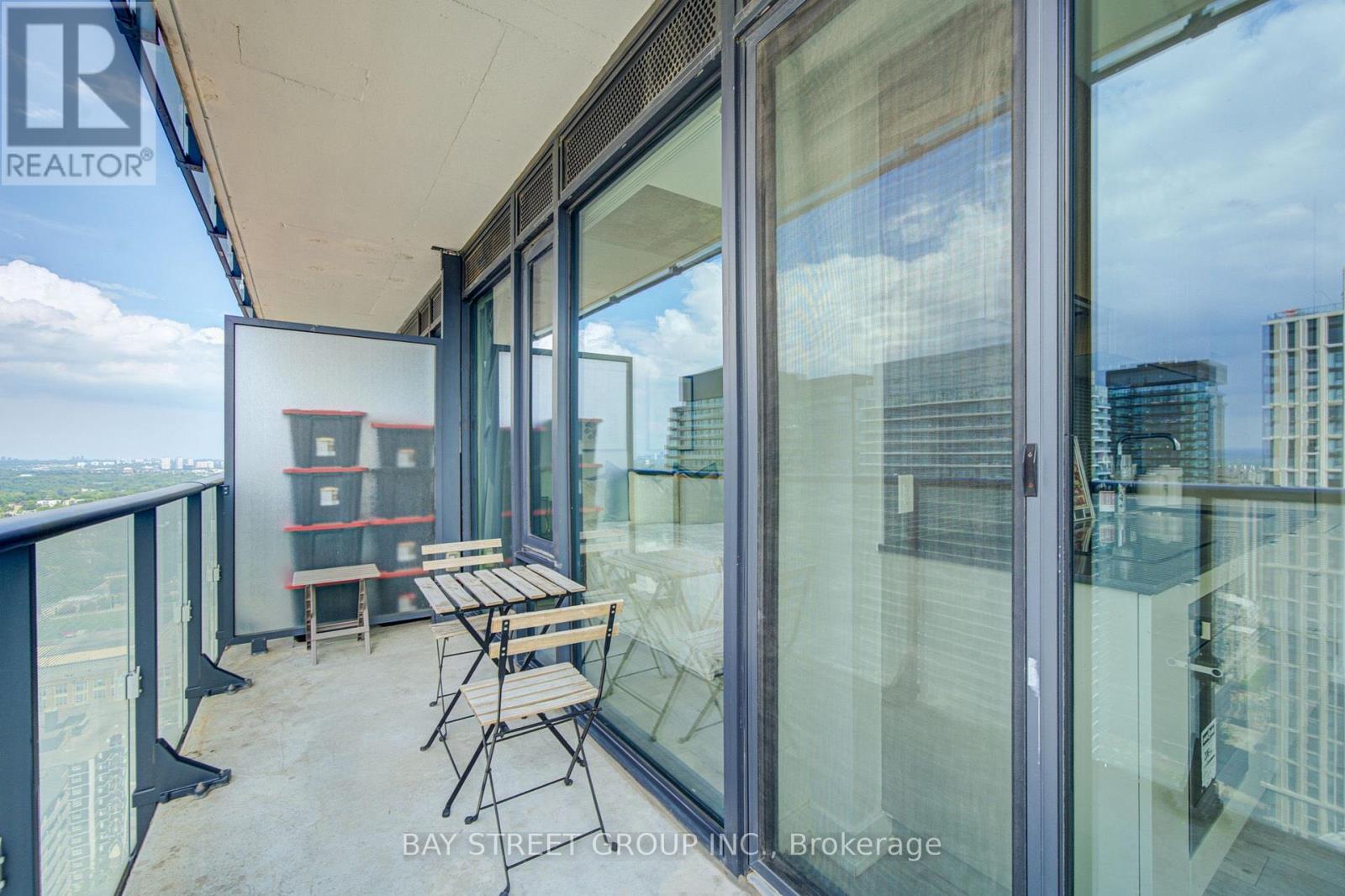 3303 - 161 Roehampton Avenue, Toronto, Ontario  M4P 0C8 - Photo 35 - C13648698