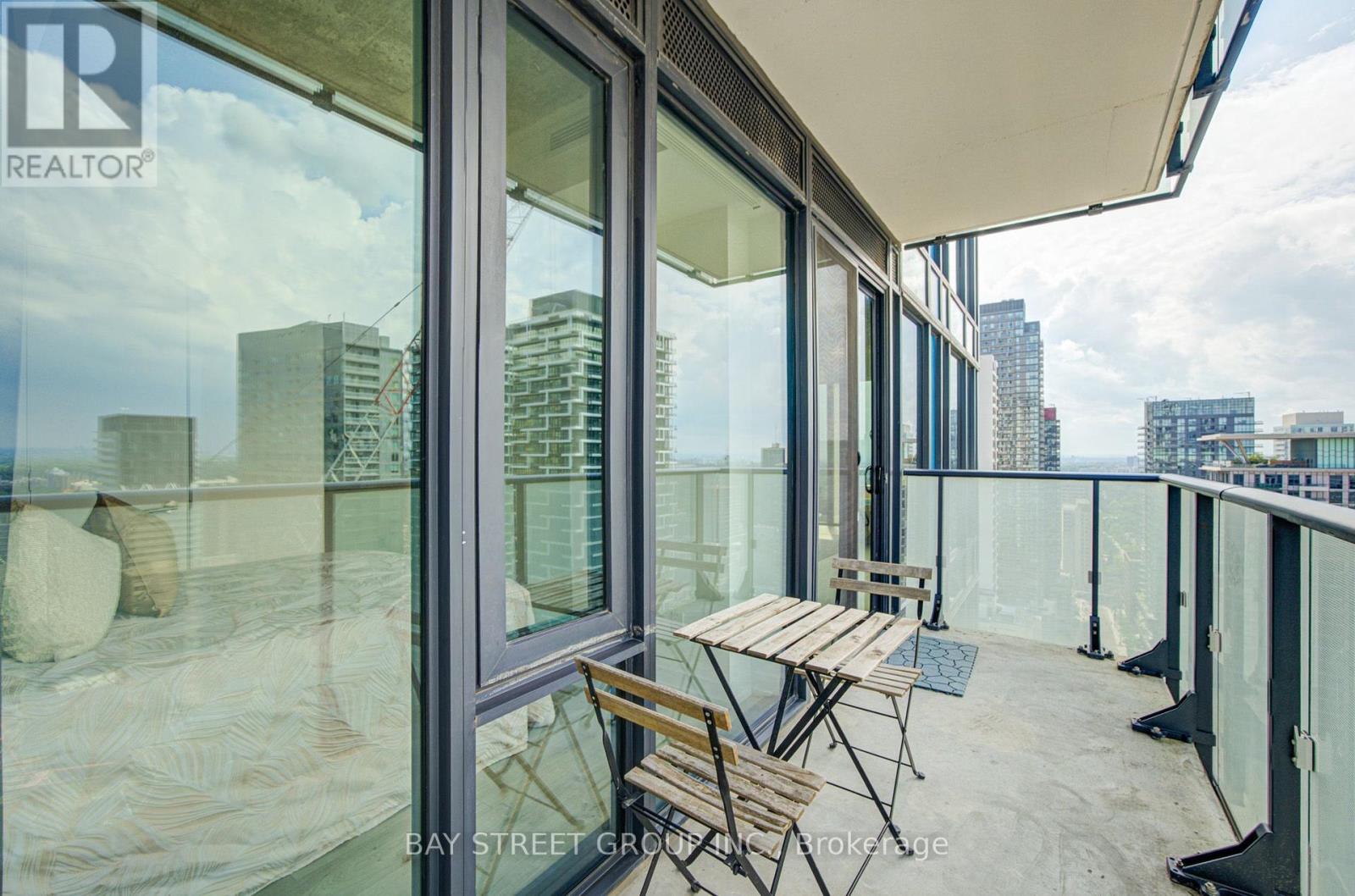 3303 - 161 Roehampton Avenue, Toronto, Ontario  M4P 0C8 - Photo 36 - C13648698