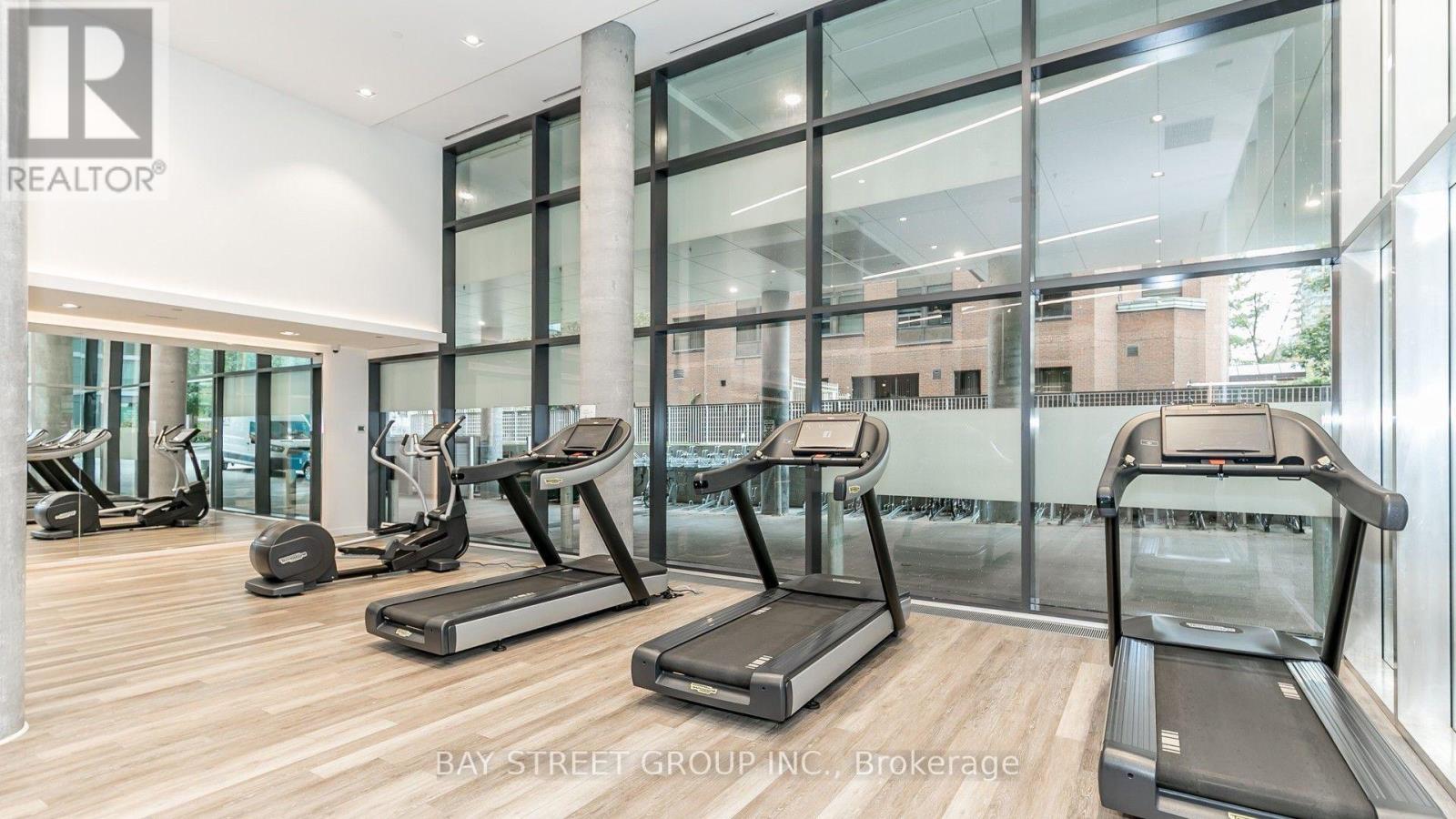 3303 - 161 Roehampton Avenue, Toronto, Ontario  M4P 0C8 - Photo 41 - C13648698