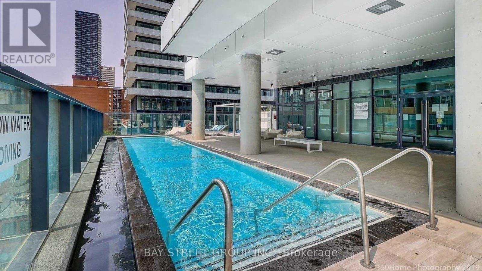 3303 - 161 Roehampton Avenue, Toronto, Ontario  M4P 0C8 - Photo 45 - C13648698