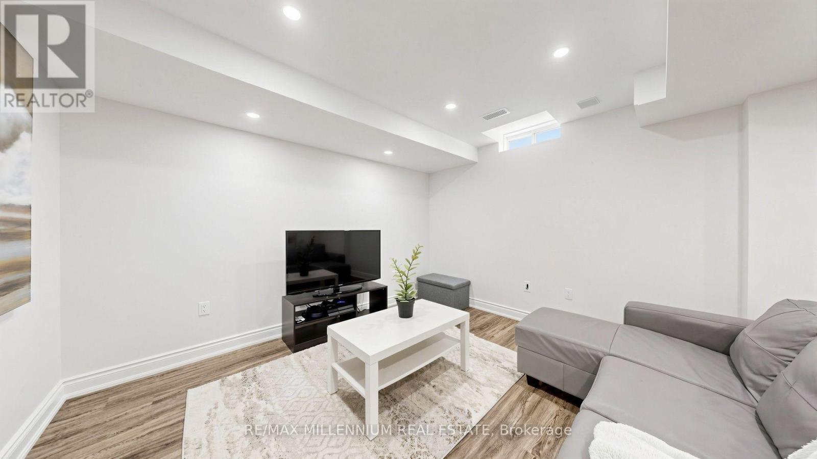 353 Moody Drive, Vaughan, Ontario  L4H 3Z8 - Photo 34 - N13648676