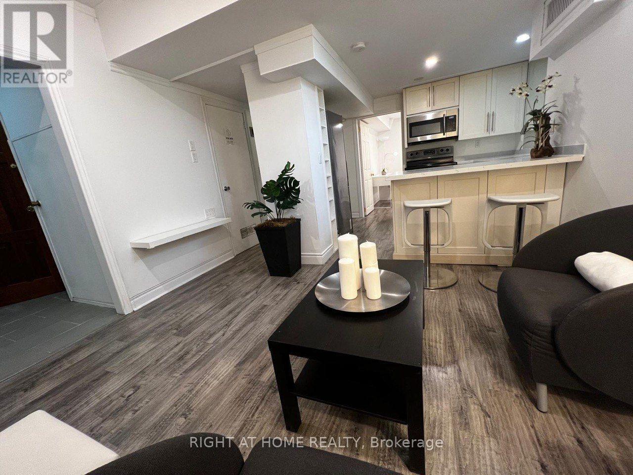 24 Jondan ( Basemnet) Crescent, Markham (Royal Orchard), Ontario  L3T 3Z5 - Photo 10 - N13648692
