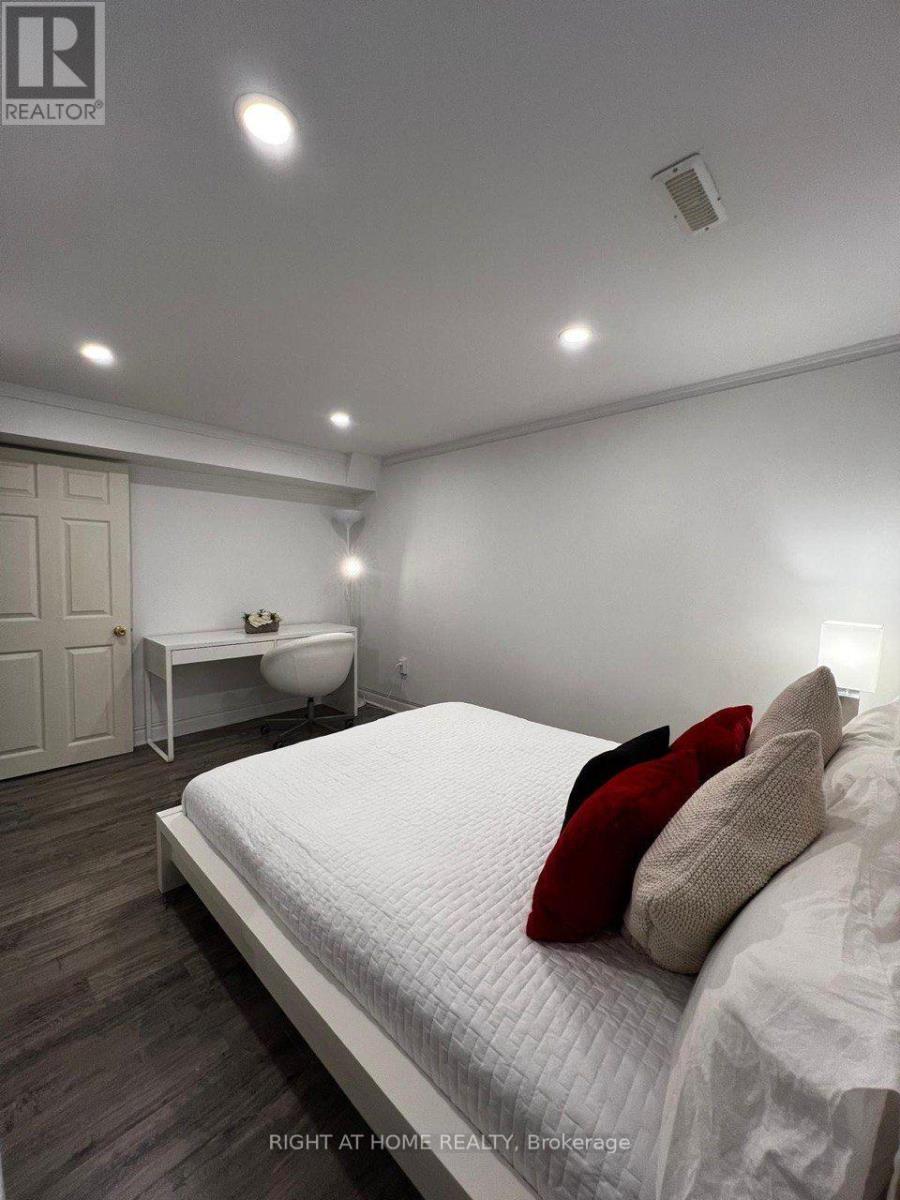 24 Jondan ( Basemnet) Crescent, Markham (Royal Orchard), Ontario  L3T 3Z5 - Photo 15 - N13648692