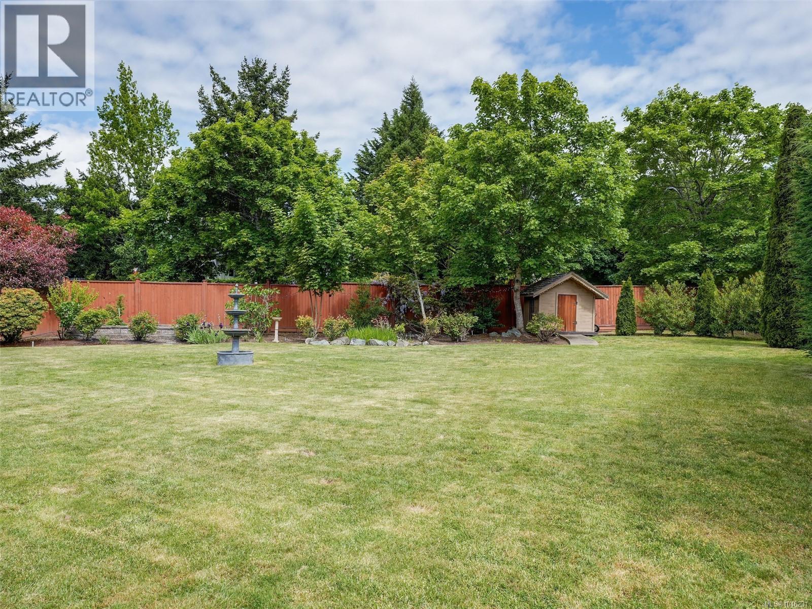 1290 Les Meadows Cres, Saanich, British Columbia  V8X 5G4 - Photo 24 - 1046231