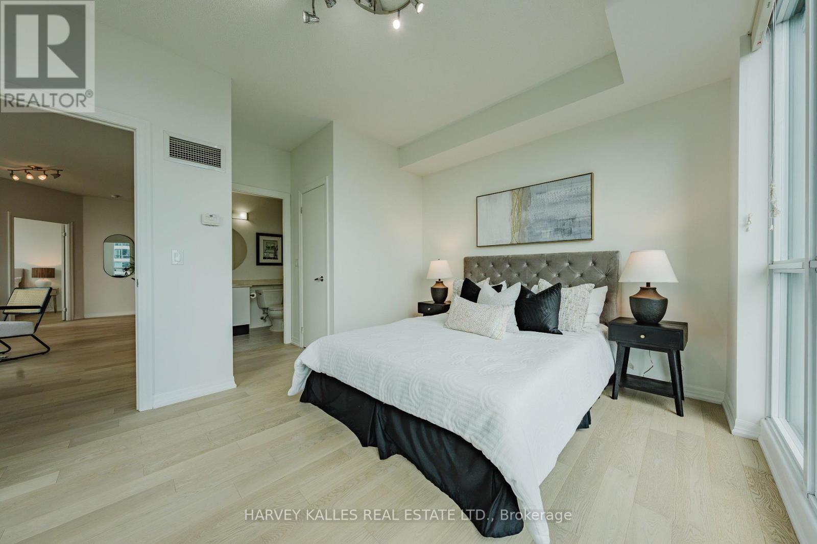 3211 - 16 Yonge Street, Toronto, Ontario  M5E 2A1 - Photo 13 - C13530706