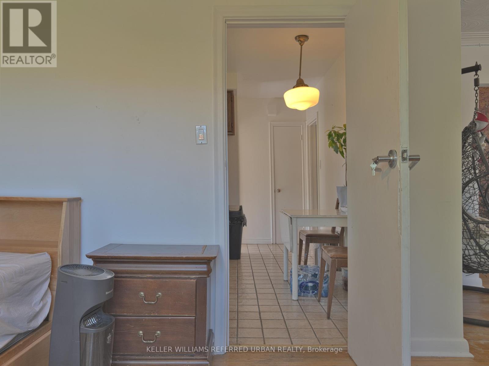 153 Newton Drive, Toronto, Ontario  M2M 2N4 - Photo 12 - C13641056