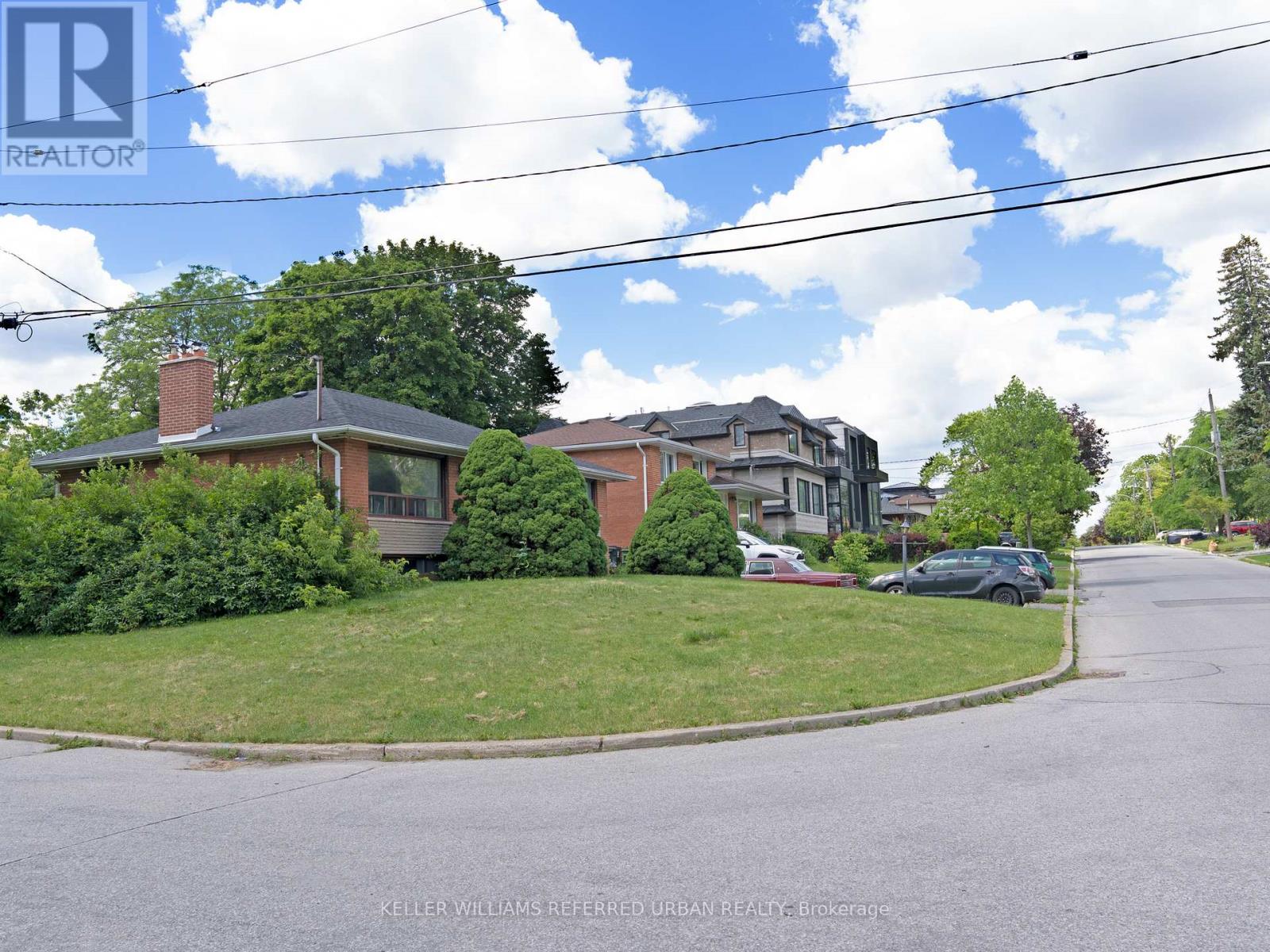 153 NEWTON DRIVE, Toronto, Ontario