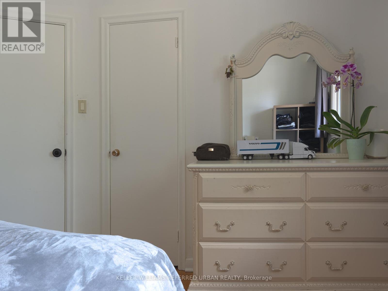 153 Newton Drive, Toronto, Ontario  M2M 2N4 - Photo 21 - C13641056