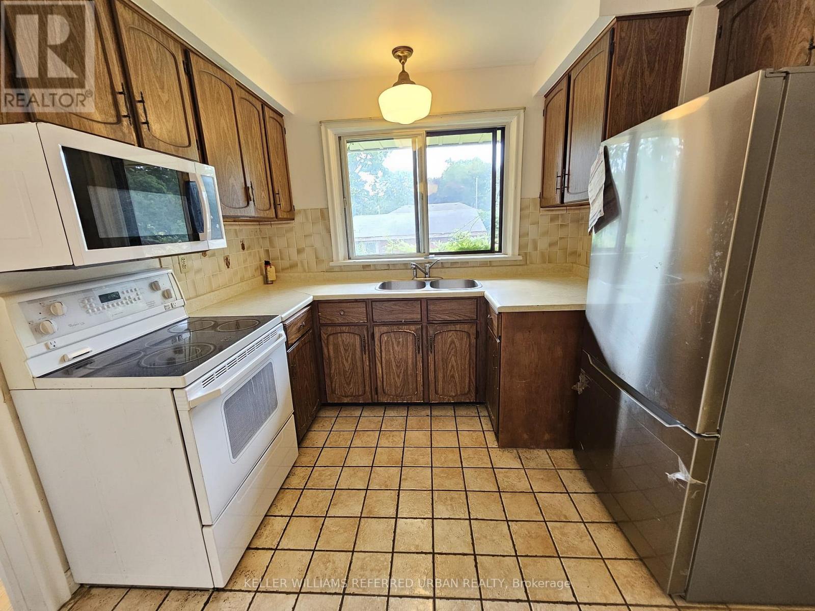 153 Newton Drive, Toronto, Ontario  M2M 2N4 - Photo 30 - C13641056