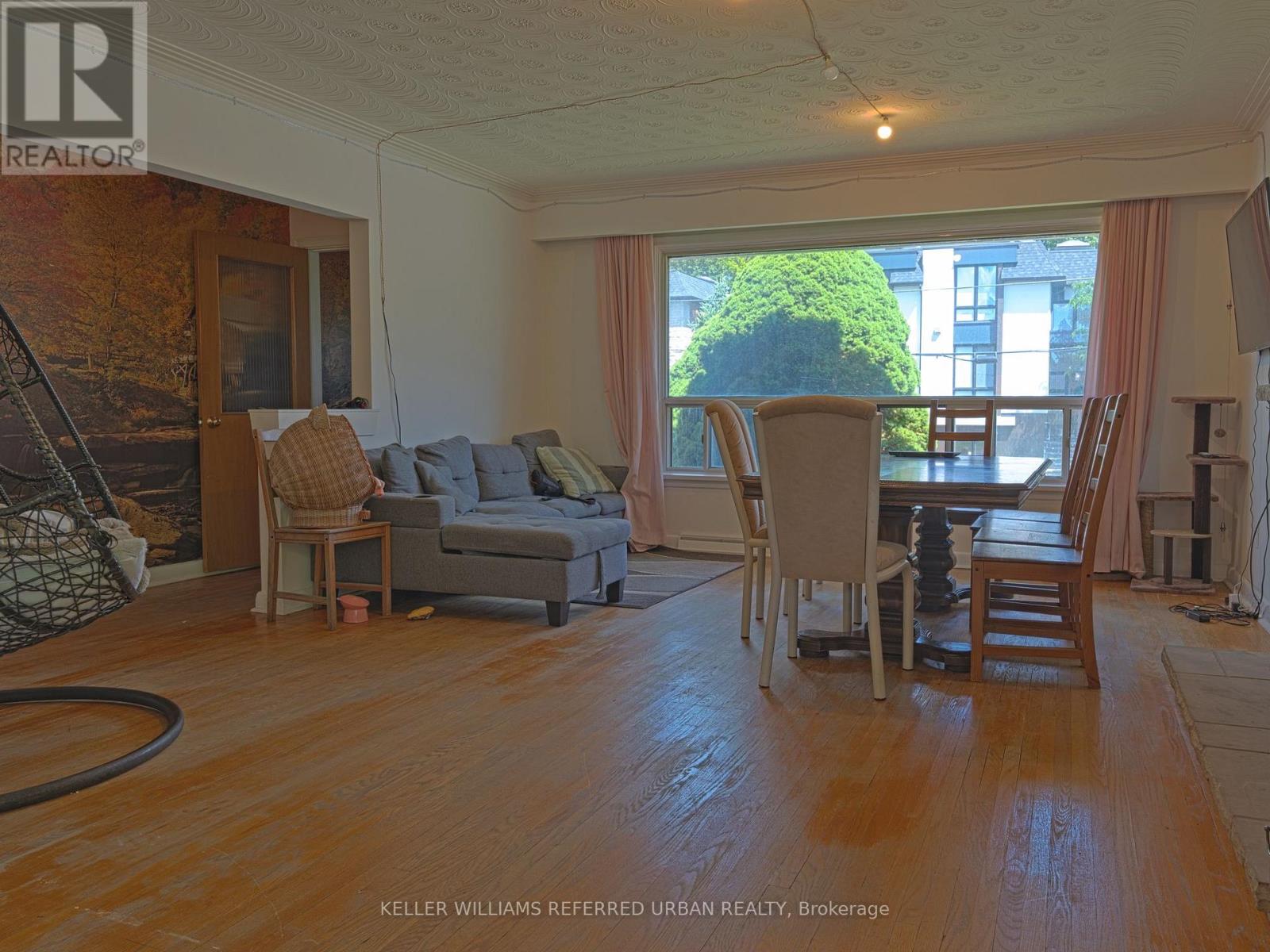 153 Newton Drive, Toronto, Ontario  M2M 2N4 - Photo 8 - C13641056