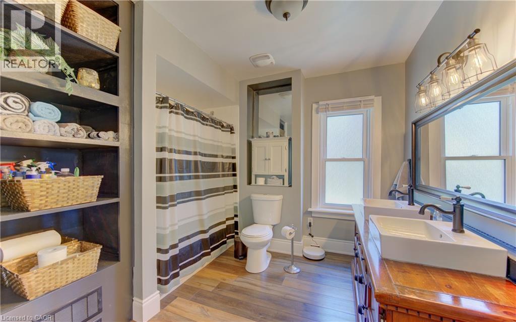 140 Glasgow Street, Kitchener, Ontario  N2G 2G9 - Photo 6 - 40853890