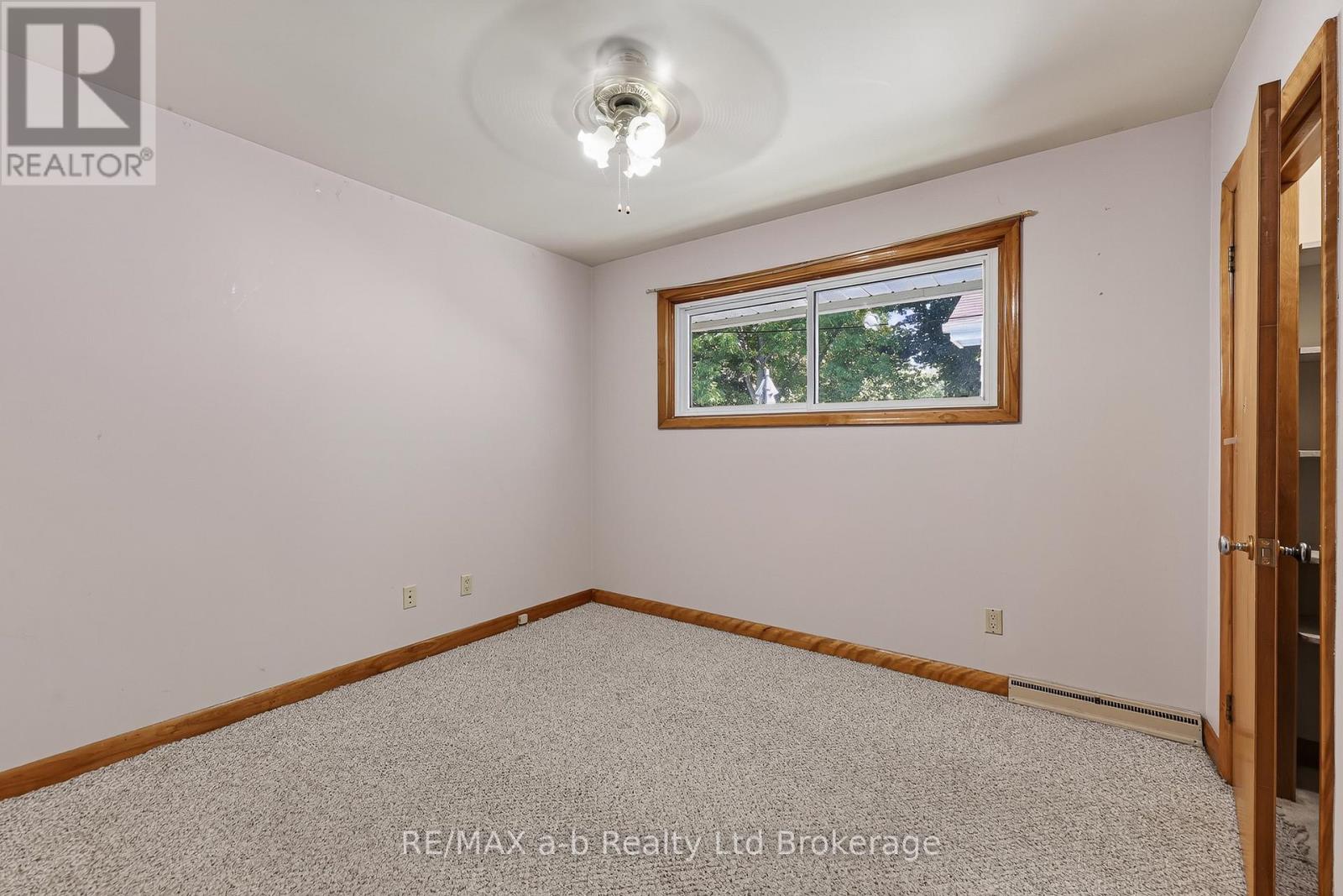 58 Victoria Street, Tillsonburg, Ontario  N4G 3Z7 - Photo 11 - X13492732