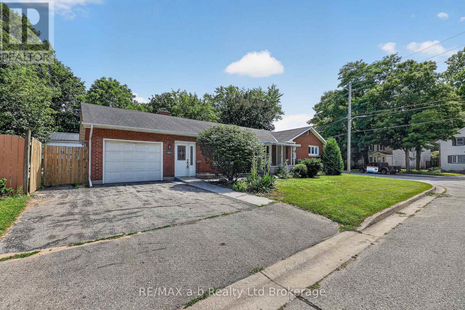 58 Victoria Street, Tillsonburg, Ontario  N4G 3Z7 - Photo 34 - X13492732