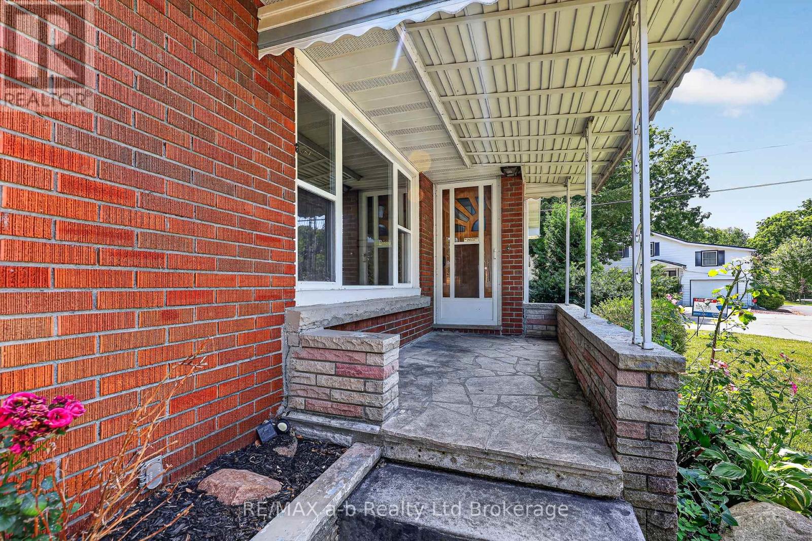 58 Victoria Street, Tillsonburg, Ontario  N4G 3Z7 - Photo 33 - X13492732