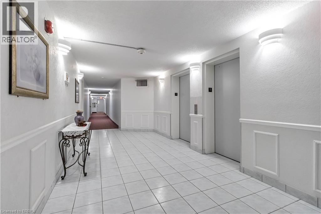 9 Bonheur Court Unit# 506, Brantford, Ontario  N3P 1Z5 - Photo 5 - 40853780