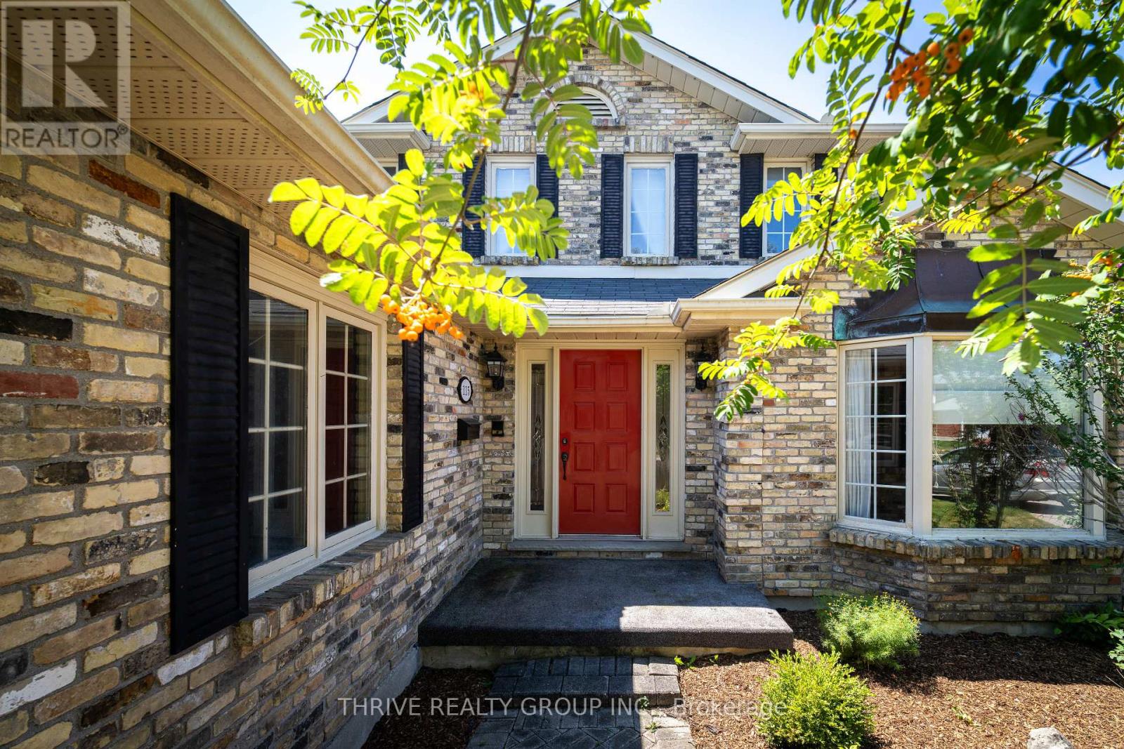 115 Pine Valley Drive, London South, Ontario  N6J 4M1 - Photo 2 - X13648718