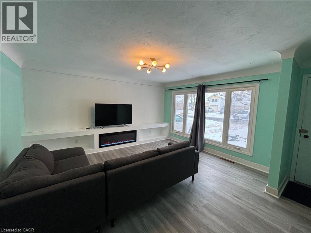 118 Jacobson Avenue Unit# Upper, St. Catharines, Ontario  L2T 3A5 - Photo 6 - 40800001