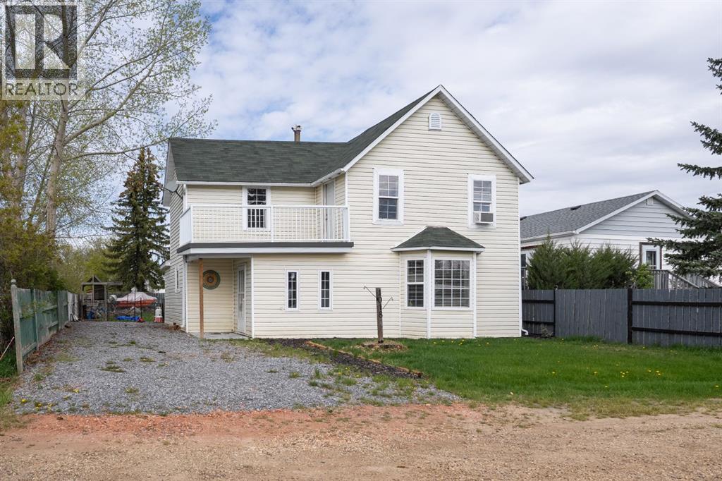 1018 Moville Street, Ohaton, Alberta