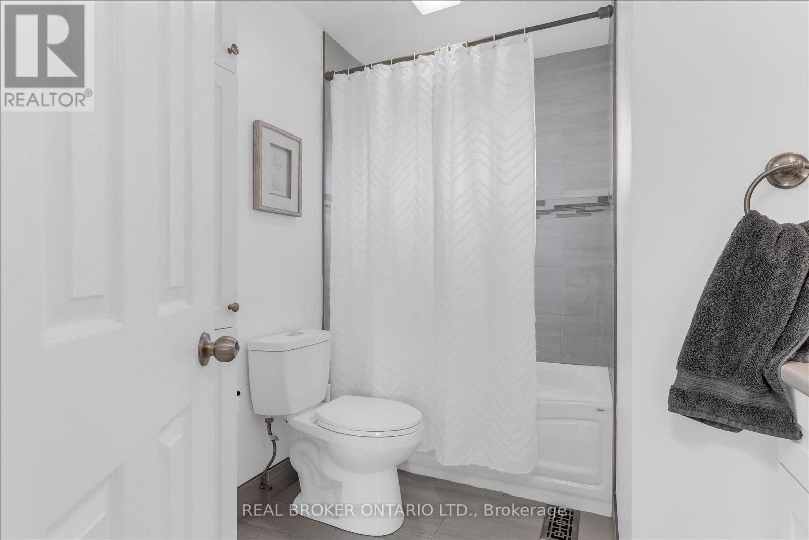 19 Acadia Drive, Welland, Ontario  L3C 6L4 - Photo 12 - X13648750