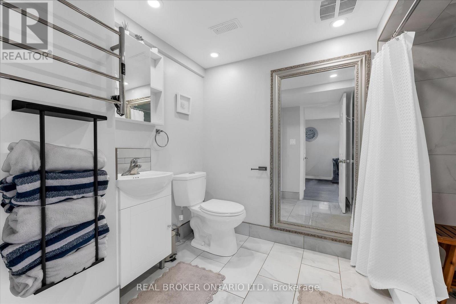 19 Acadia Drive, Welland, Ontario  L3C 6L4 - Photo 21 - X13648750