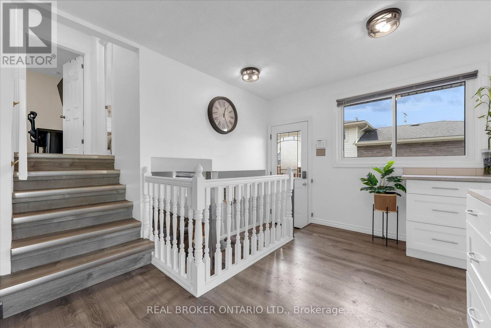 19 Acadia Drive, Welland, Ontario  L3C 6L4 - Photo 8 - X13648750