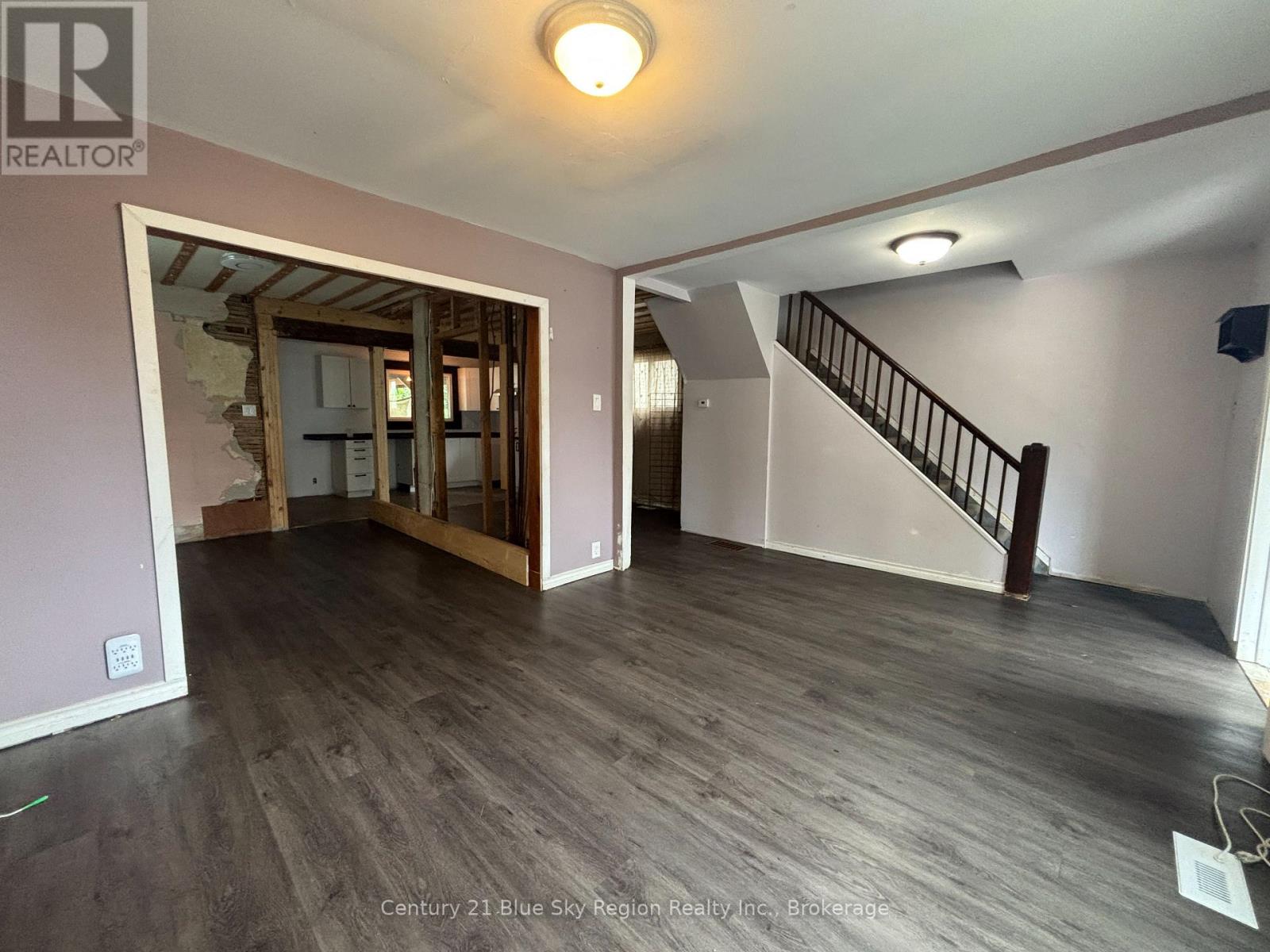 174 Victoria Street W, North Bay, Ontario  P1B 6B3 - Photo 8 - X13648784