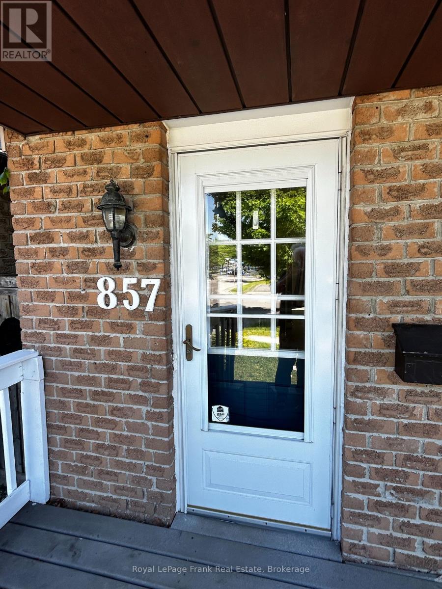 857 Attersley Drive, Oshawa, Ontario  L1K 1T9 - Photo 3 - E13418920