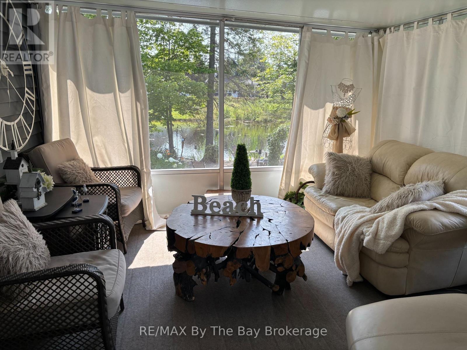 9 White Pines Trail, Wasaga Beach, Ontario  L9Z 1X7 - Photo 15 - S13648782